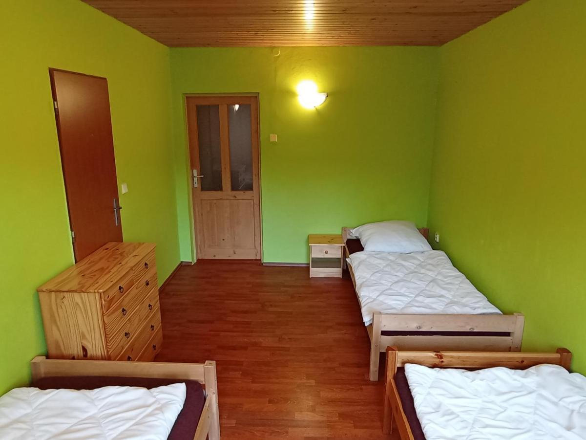 Bydlinska Zahradka Tesikov Villa Sternberk Luaran gambar