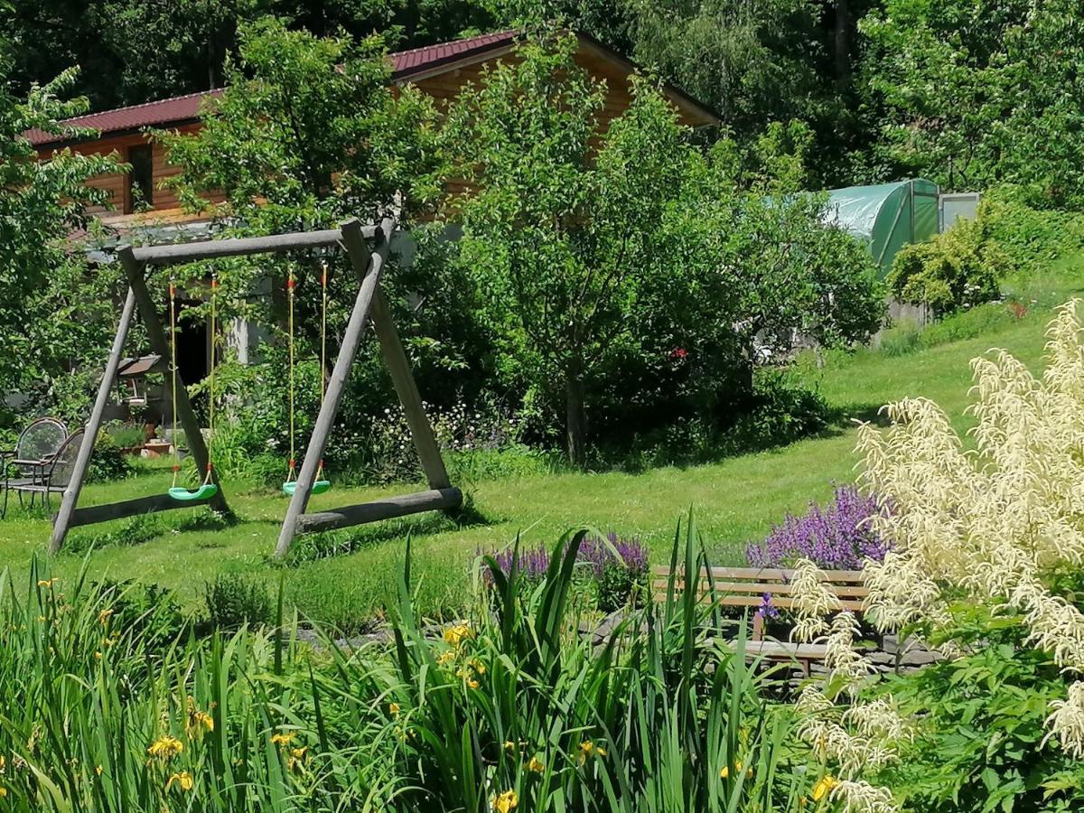 Bydlinska Zahradka Tesikov Villa Sternberk Luaran gambar